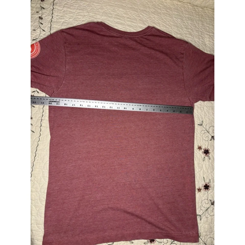 Universal Studios Tour TShirt Mens M Burgundy Excellent 60th Anniversary Graphic